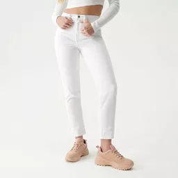 Sinsay Jeansy mom high waist Biały Sinsay Jeansy mom high waist Biały