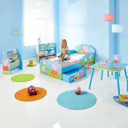 Stolik i krzesełka z uroczą świnką Peppą Stolik i krzesełka z uroczą świnką Peppą