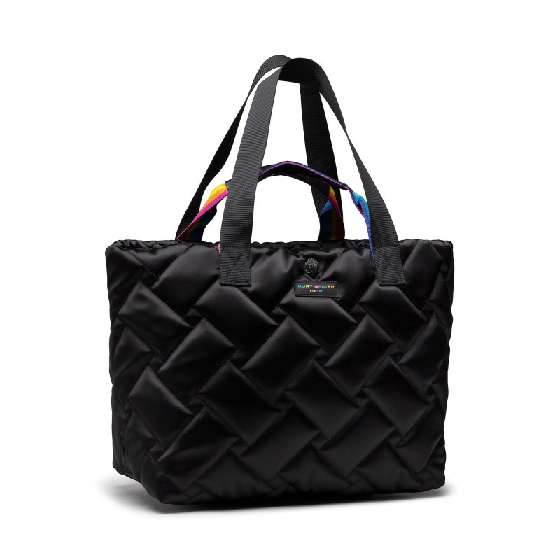 Pikowana torba shopper z kolorowymi akcentami Pikowana torba shopper z kolorowymi akcentami