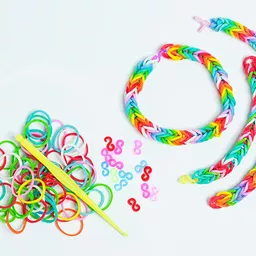 Zestaw do tworzenia bransoletek z kolorowych gumek - Loom bands Zestaw do tworzenia bransoletek z kolorowych gumek - Loom bands