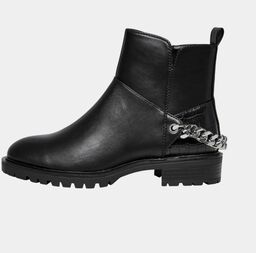Only buty