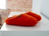 Pomarańczowe buty