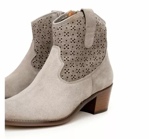 Buty ażurowe Buty ażurowe