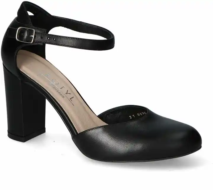 Czarne buty Czarne buty