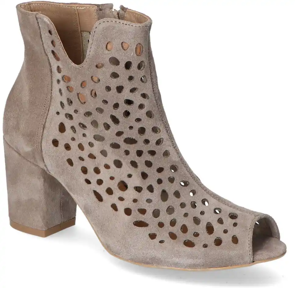Exquisite buty Exquisite buty