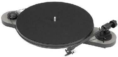 Gramofon srebrny Gramofon srebrny